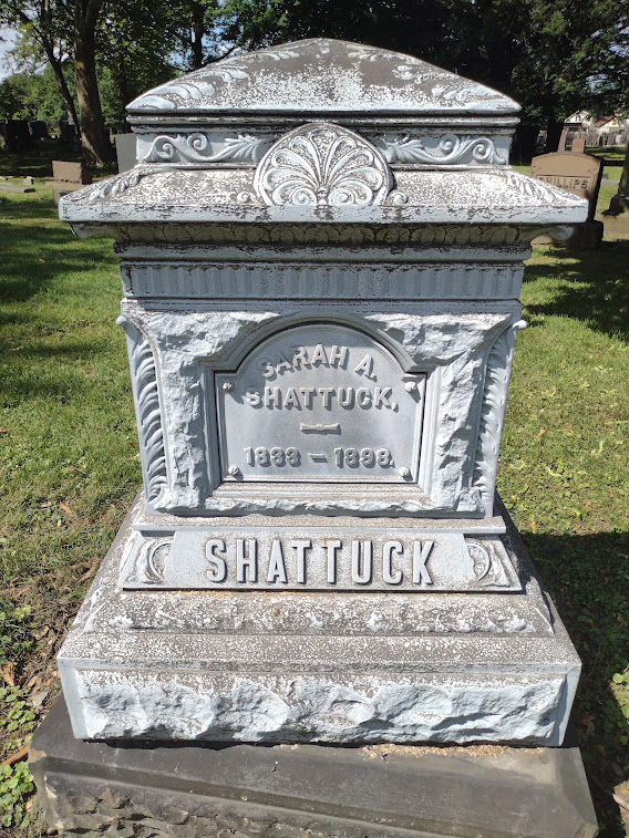 Metal gravestone at Harvard Grove Cemetery