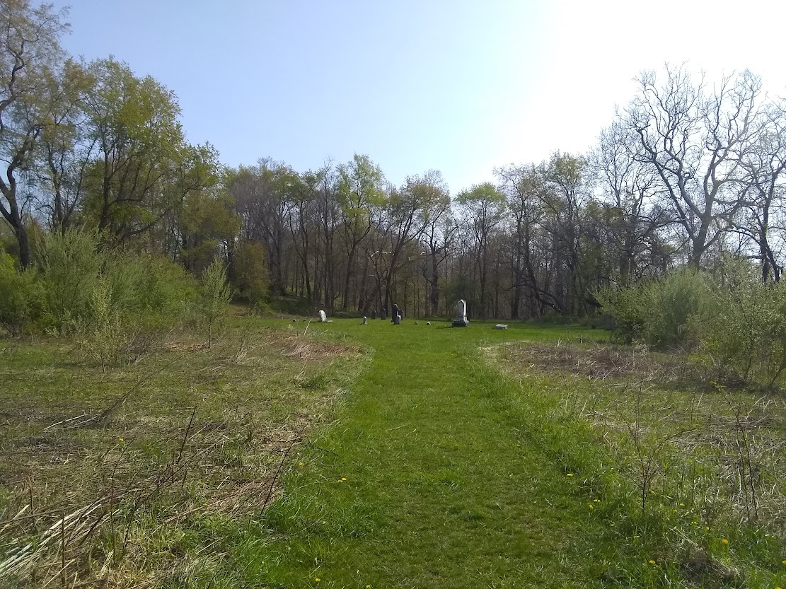 Exploring Tinker’s Creek Cemetery: History & Legends