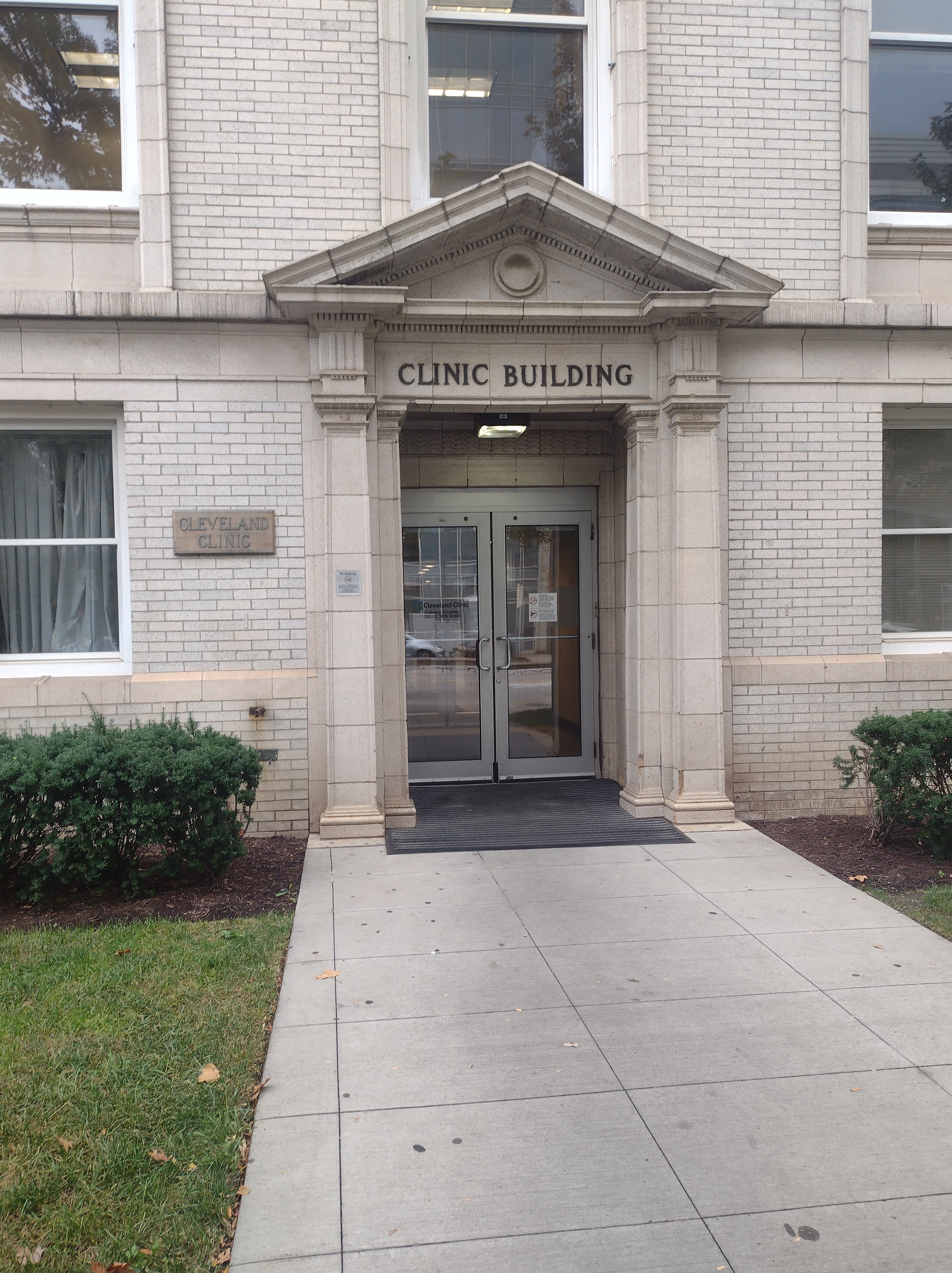 The Tragic History of the Cleveland Clinic Fire